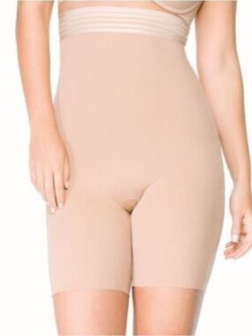 SPANX High-Waist Sculpting Short in Nude